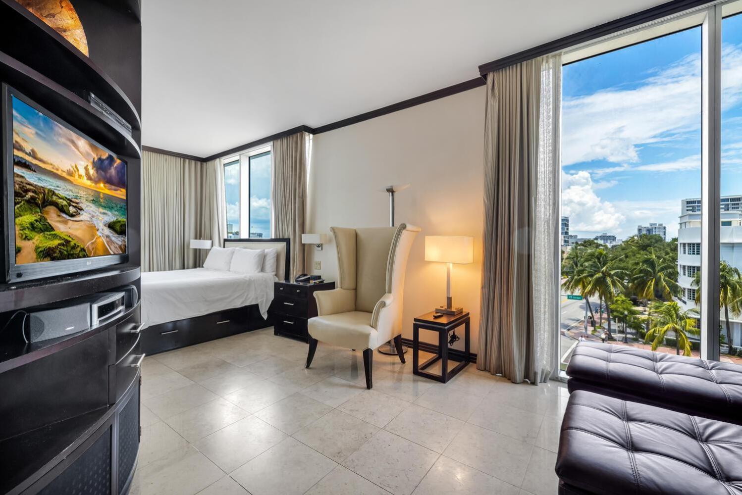 Large On Ocean Drive With Direct Access To The Appartement